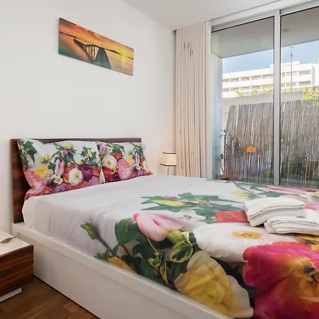 2br Near Porto Wine Cellars Parking Metro Quiet Balcony Appartement