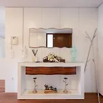 Quiet Balcony 2Br City Centre Whit Ac Metro Parking * فيلا نوفا دي غايا
