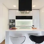 Quiet Balcony 2Br City Centre Whit Ac Metro Parking فيلا نوفا دي غايا
