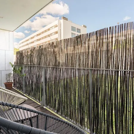 Quiet Balcony 2Br City Centre Whit Ac Metro Parking فيلا نوفا دي غايا
